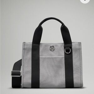 Lululemon Two Tone Canvas Tote Bag Mini 4.5L